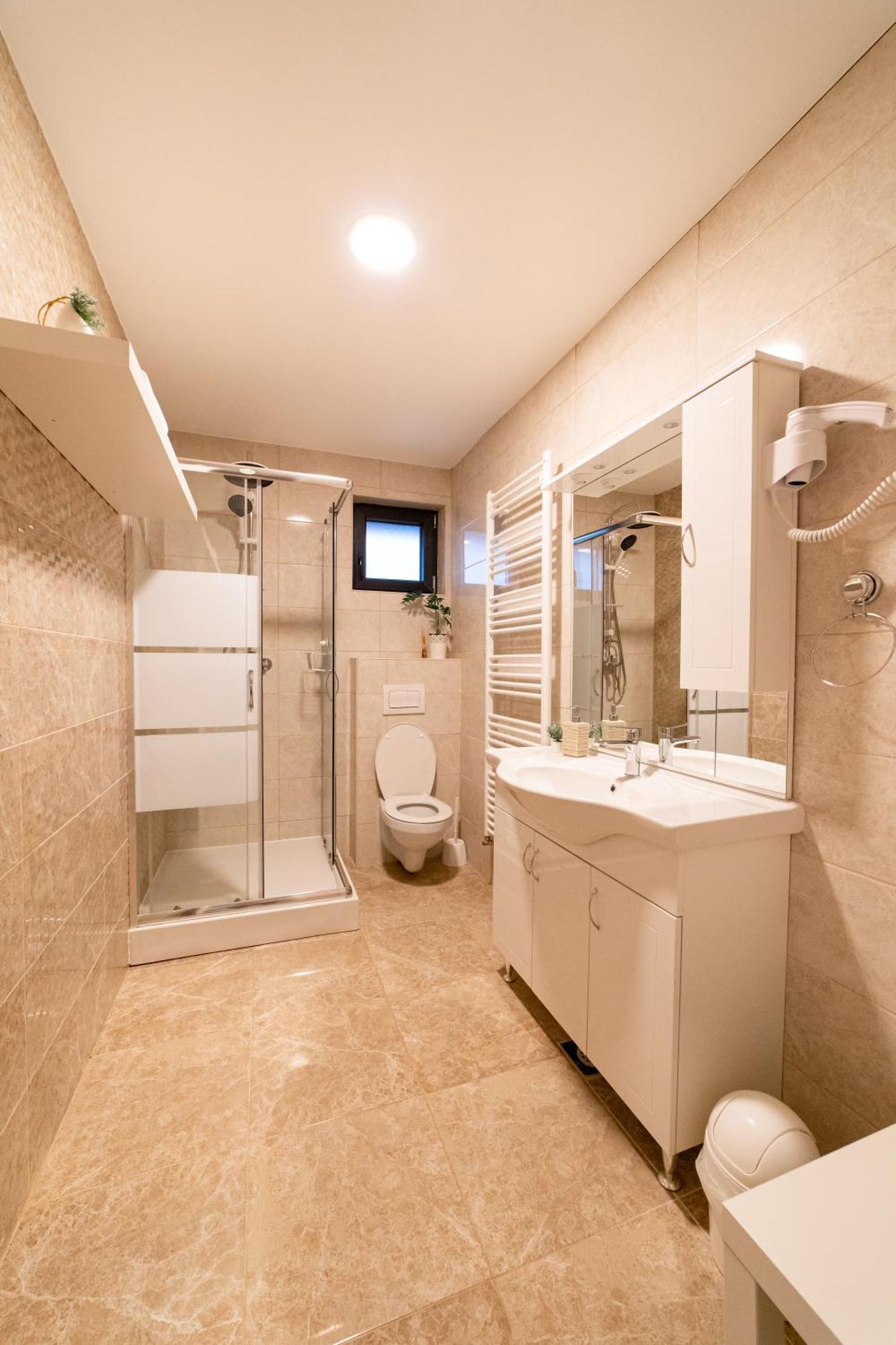Jankovi Dvori Hotel Rakovica Eksteriør billede
